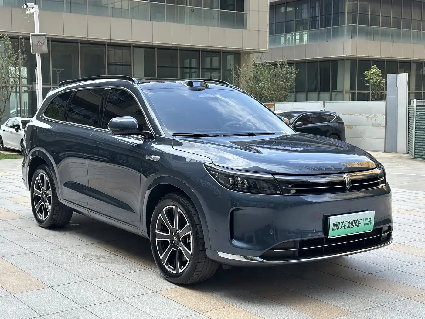 AITO Wenjie AITO M7 2024 1.5T Smart Drive RWD Ultra 5-seater фото 10