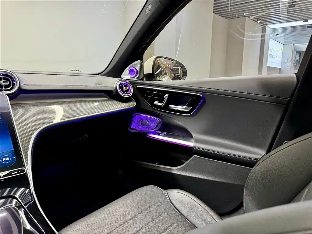 Mercedes-Benz C-Class 2024 C 260 L Sport фото 30