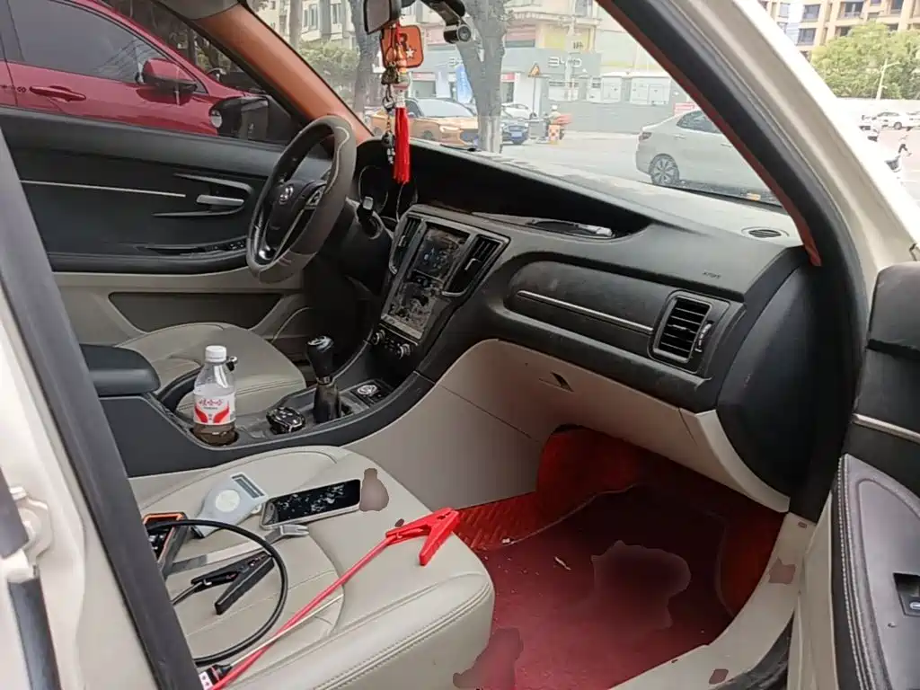 BAIC Senova D50 2016 2016 1.5L Manual Elite
