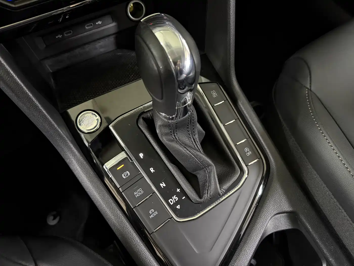 Volkswagen Tharu 2021 Model 280TSI 2WD Luxury Edition фото 19