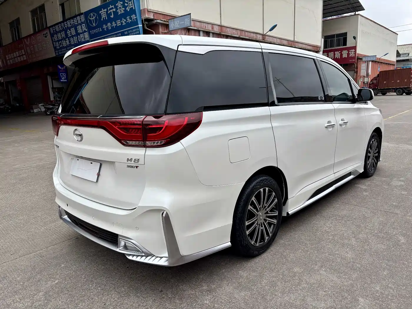 GAC Trumpchi Trumpchi M8 2021 Leading Show Series 390T Prestige Edition фото 6