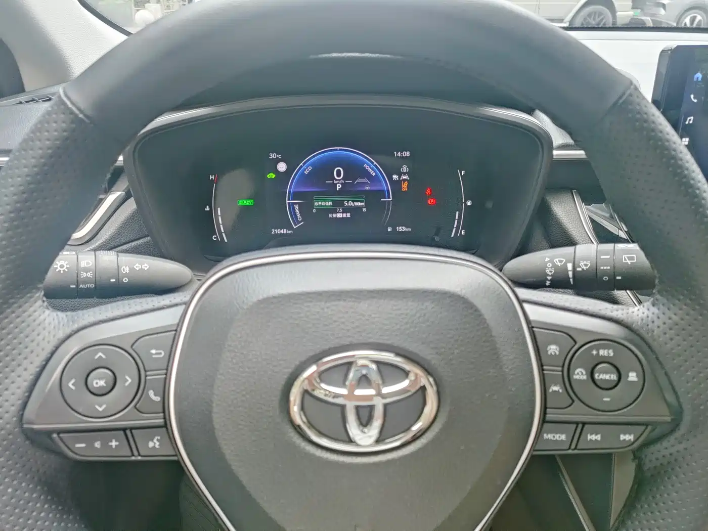 Toyota Frontlander 2023 2.0L Smart Hybrid Dual Engine Leading Edition фото 15