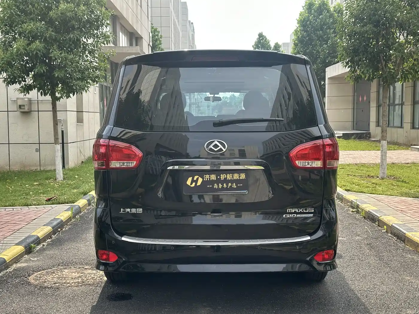 SAIC Maxus Maxus G10 2018 PLUS 2.0T Automatic Elite Edition фото 5