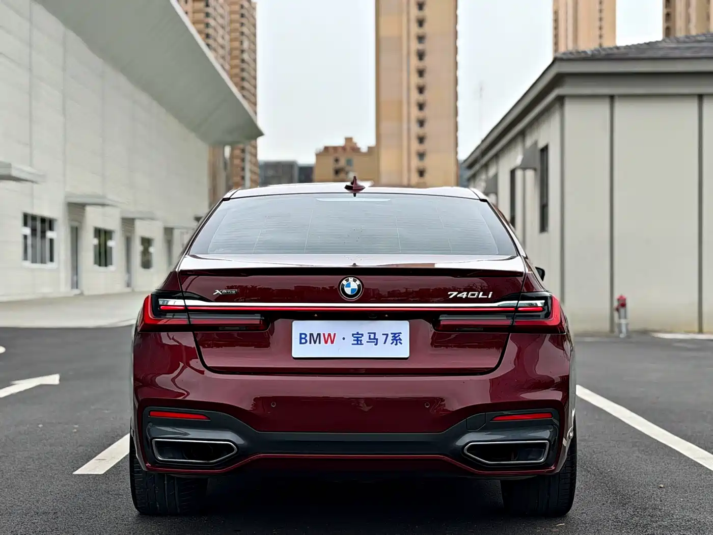 BMW 7 Series 2019 740Li xDrive Executive M Sport Package фото 18