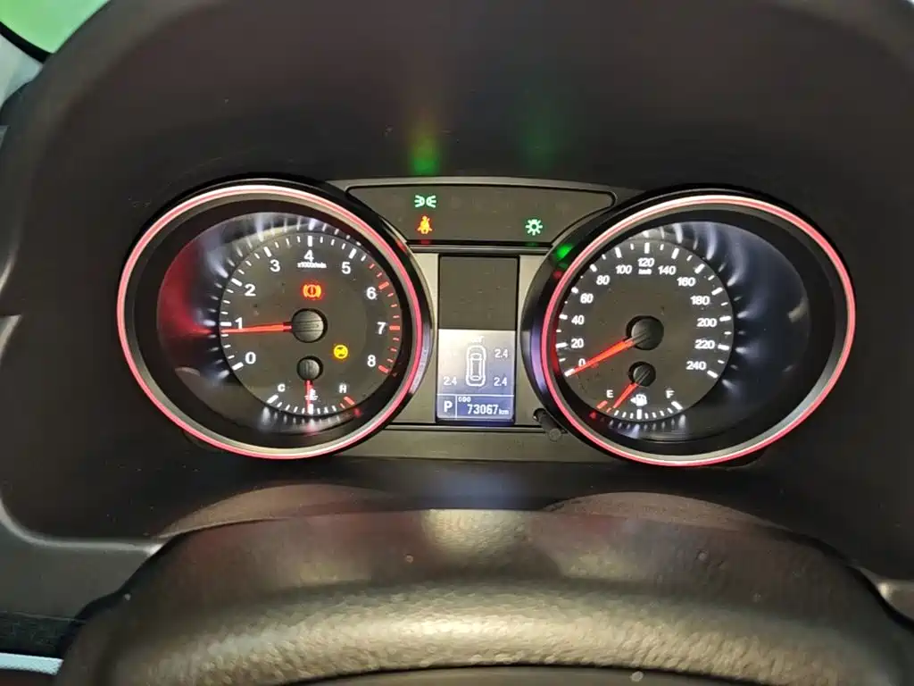 Haval M6 2017 2017 1.5T Automatic 2WD Premium