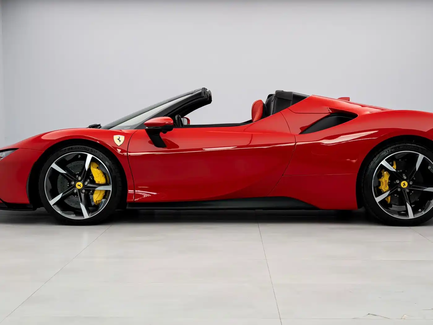2024 Ferrari SF90