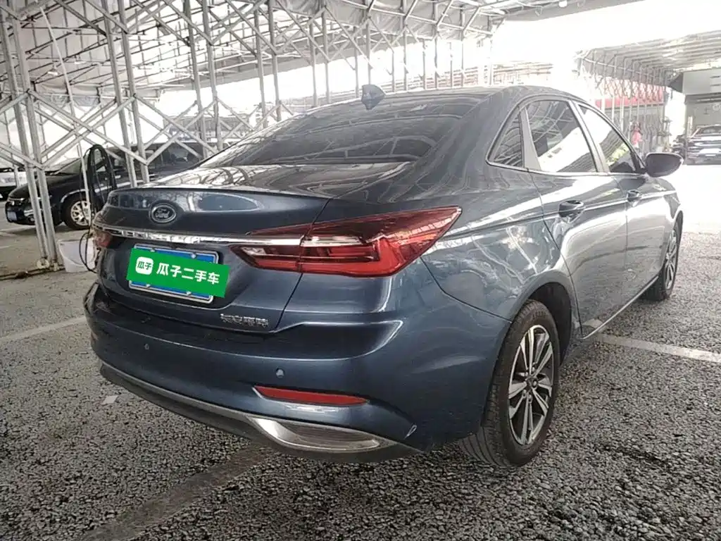 Ford Escort 2022 2021 1.5L Automatic Diamond Edition