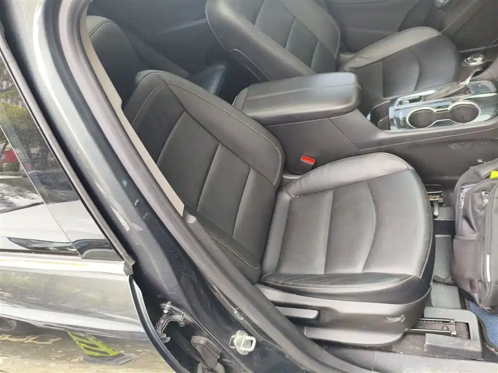 Chevrolet Equinox 2018 535T Automatic Control Edition фото 25