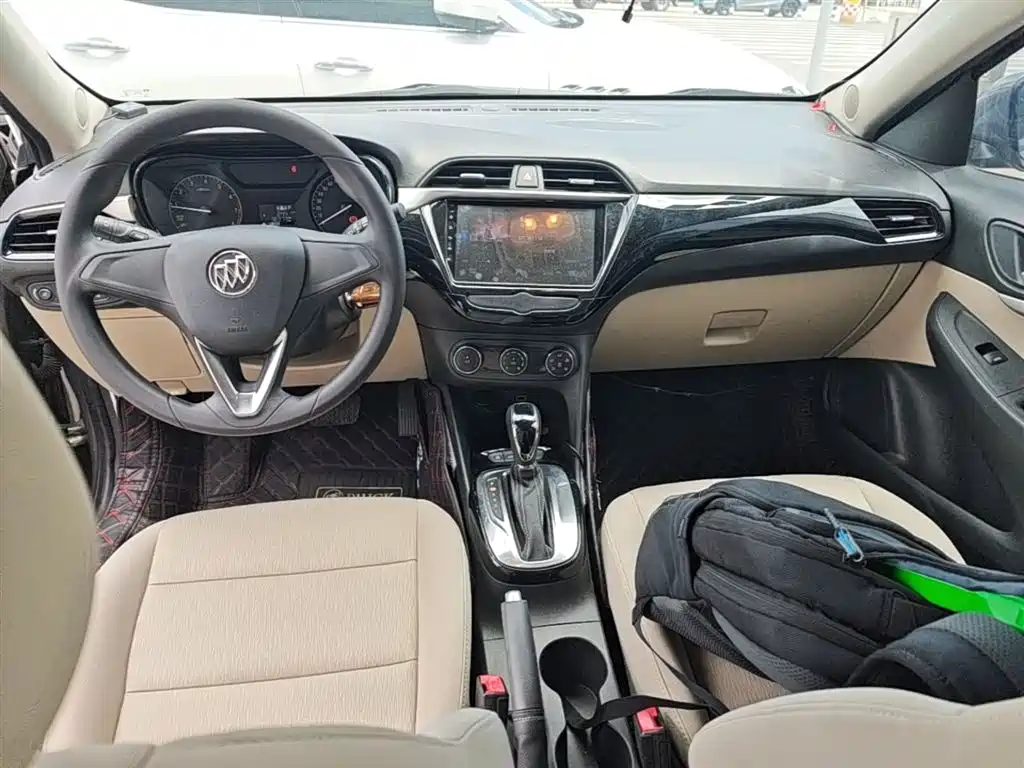 Buick Excelle 2018 15N CVT Elite фото 10