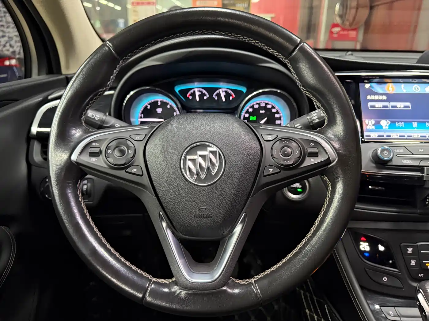 Buick Envision Plus 2017 28T AWD Elite фото 10