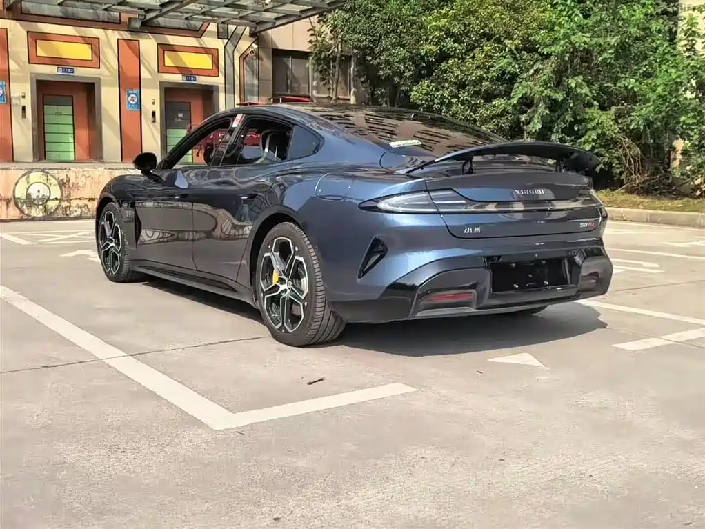 XIAOMI CAR XIAOMI SU7