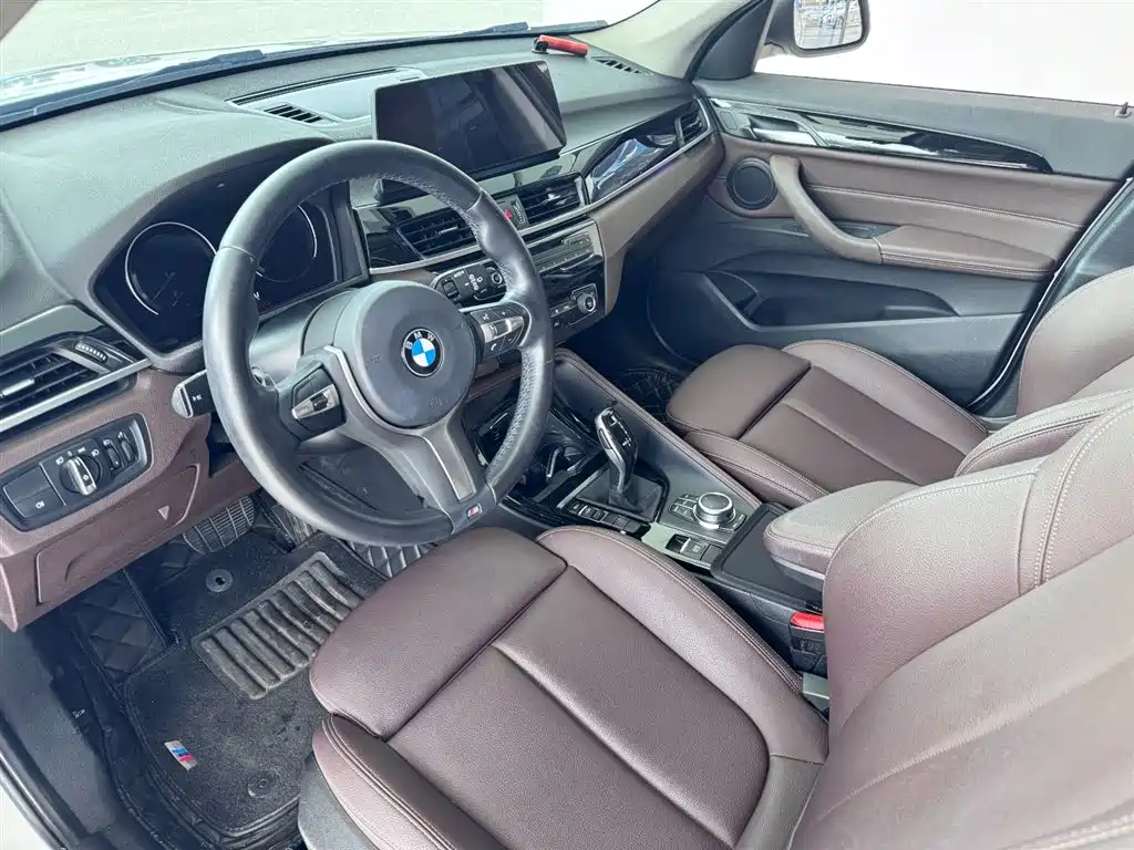 BMW X1 2020 sDrive20Li Premium Edition фото 7
