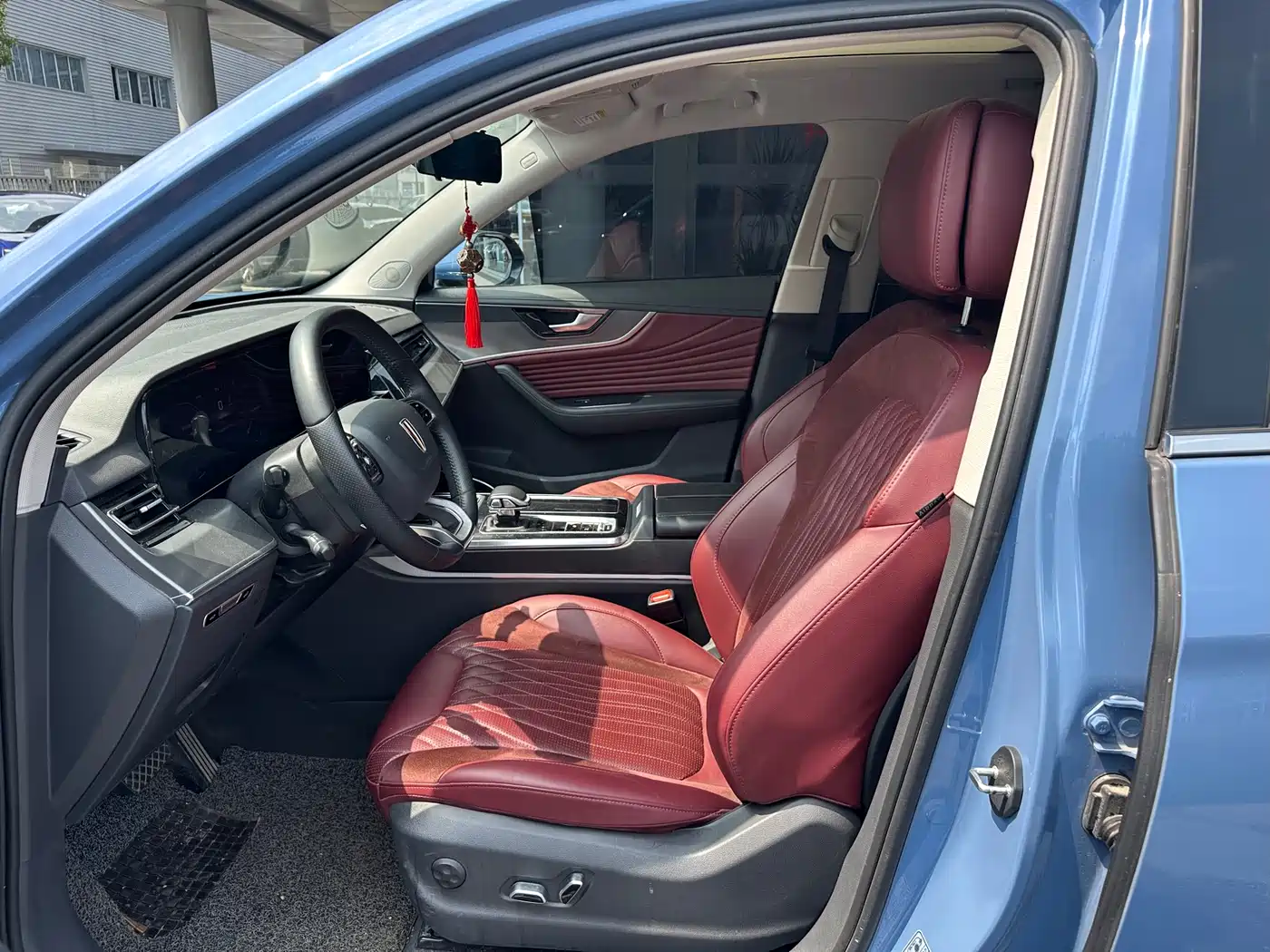 Hongqi HS5 2023 2.0T Flag Enjoy Pro Edition фото 6