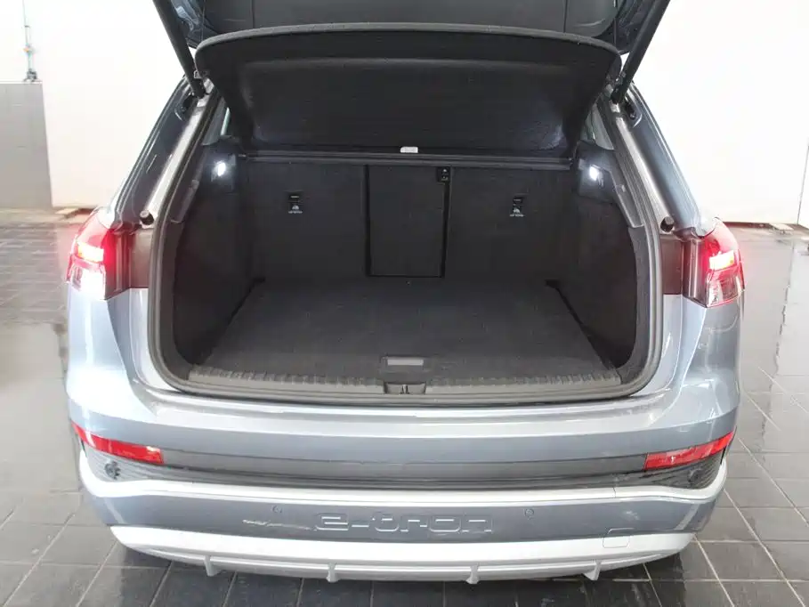Audi Q4 e-tron 2025 2024 40 e-tron Creation Edition