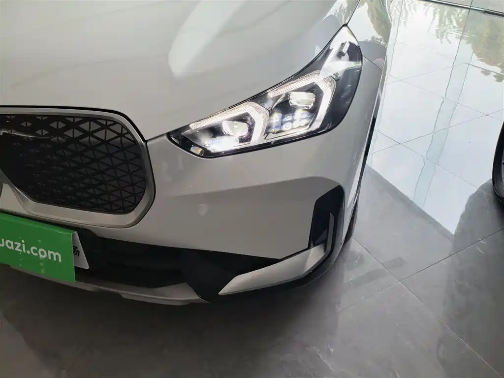 BMW iX1 2023 eDrive25L X Design Package фото 24