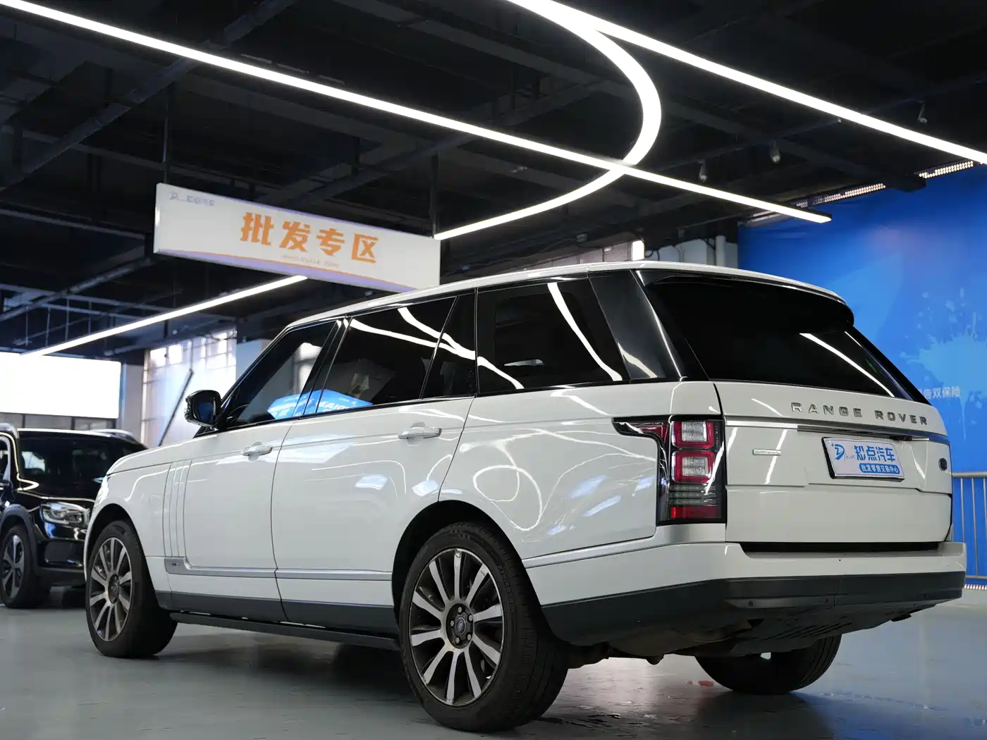 Land Rover Range Rover 2016 5.0 SC V8 AB Ultimate Autobiography LWB фото 30