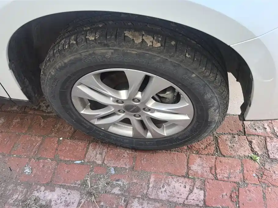 Haval M6 2018 Facelift 1.5T DCT 2WD Elite Edition фото 6