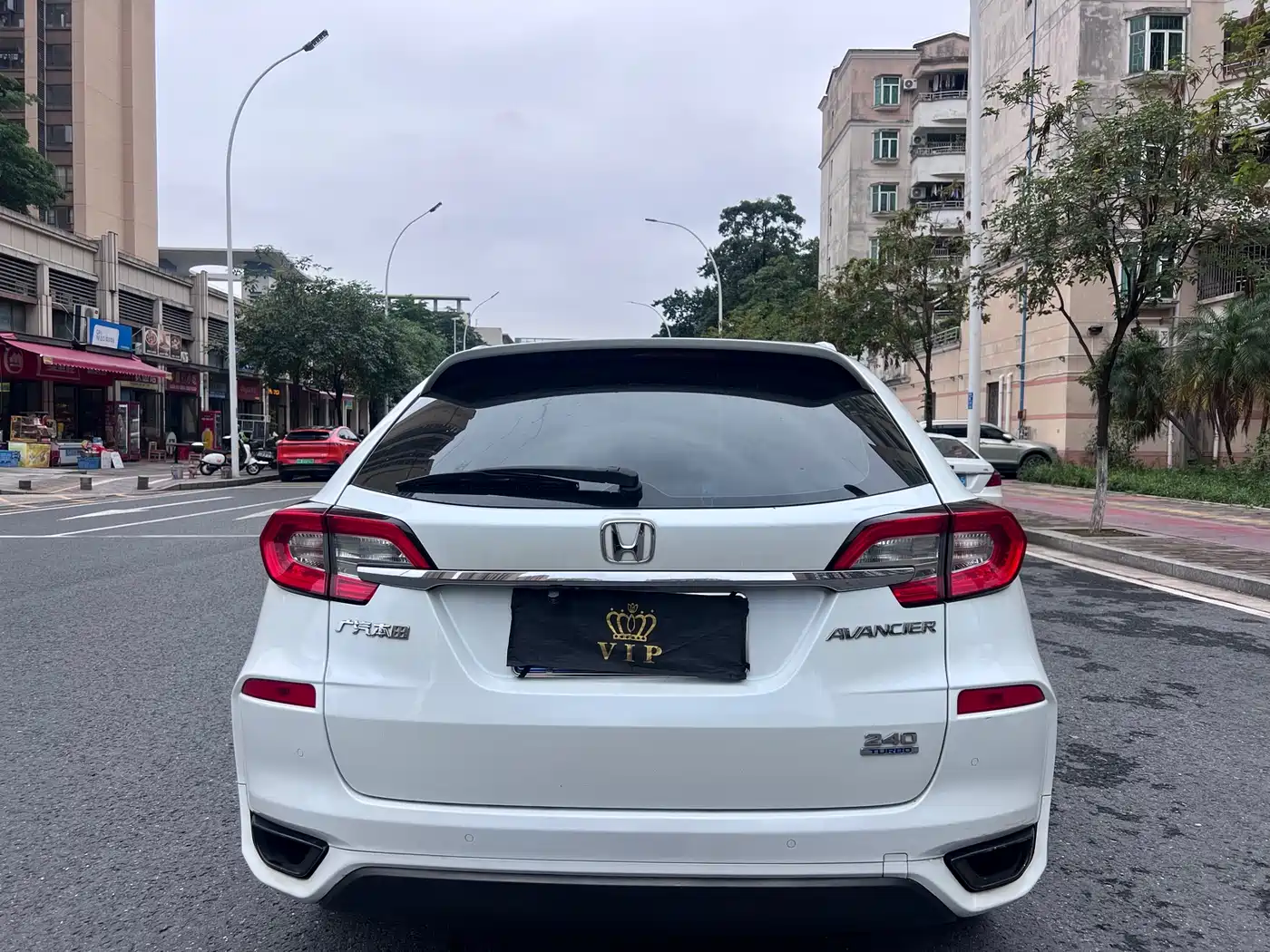 Honda Avancier 2017 2017 240TURBO 2WD Premium Edition