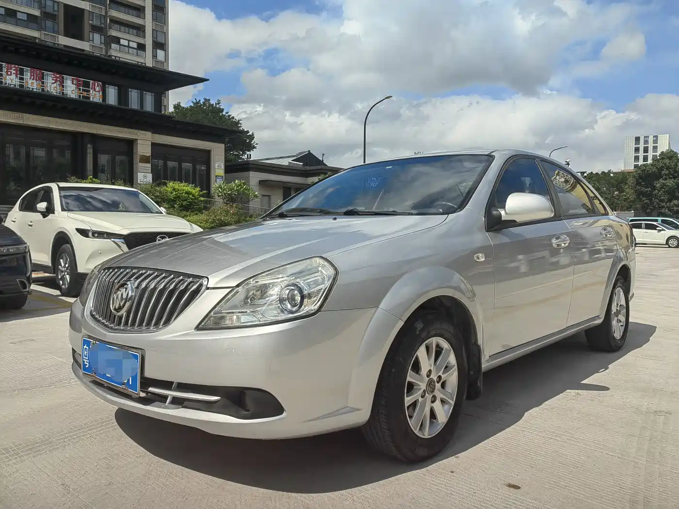 Buick Excelle 2015 1.5L Automatic Classic