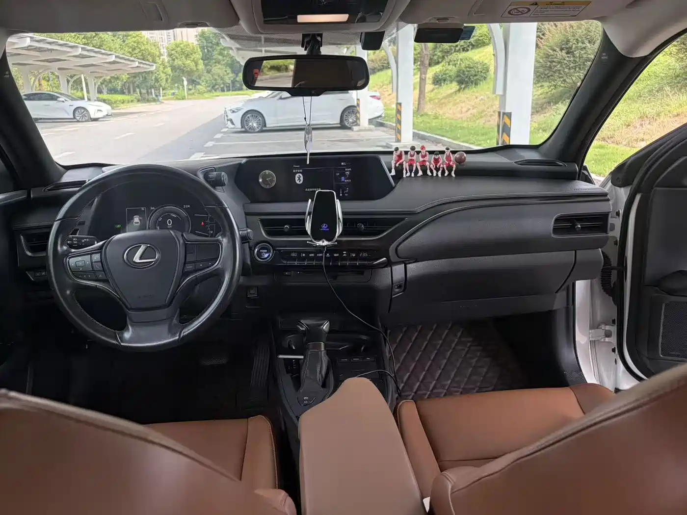 Lexus UX 2019 2020 260h Explore Cool Edition