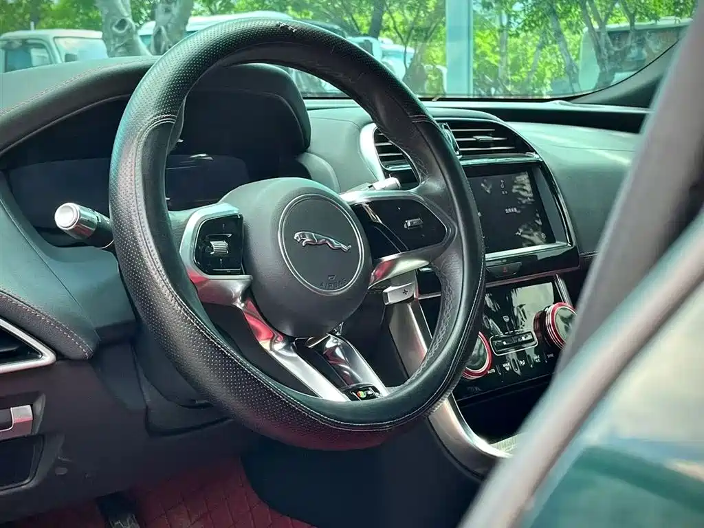 Jaguar XEL 2021 2.0T 250PS R-DYNAMIC S Progressive Sport Edition фото 7