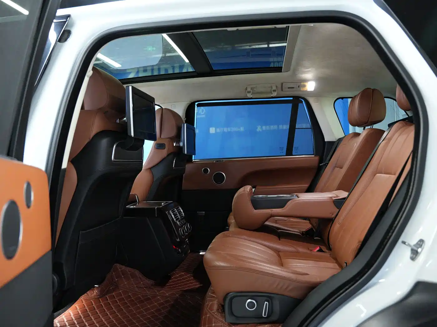 Land Rover Range Rover 2016 5.0 SC V8 AB Ultimate Autobiography LWB фото 7