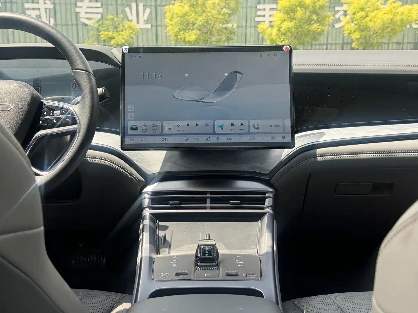 BYD Seal 2024 Glory Edition DM-i 1.5L 121km Luxury фото 9
