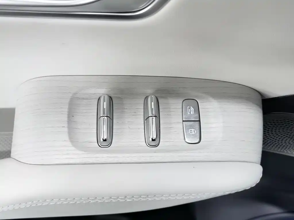 Chery Fengyun Fengyun T9L 2026 2026 Model Mid-Range Edition