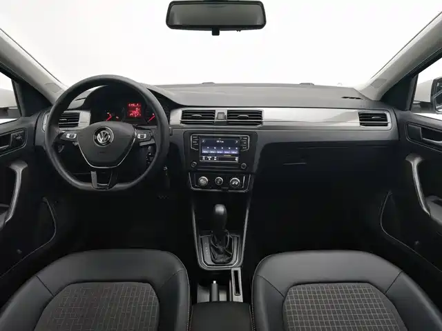Volkswagen Santana 2019 1.5L Auto Comfort Edition China VI — фото 5