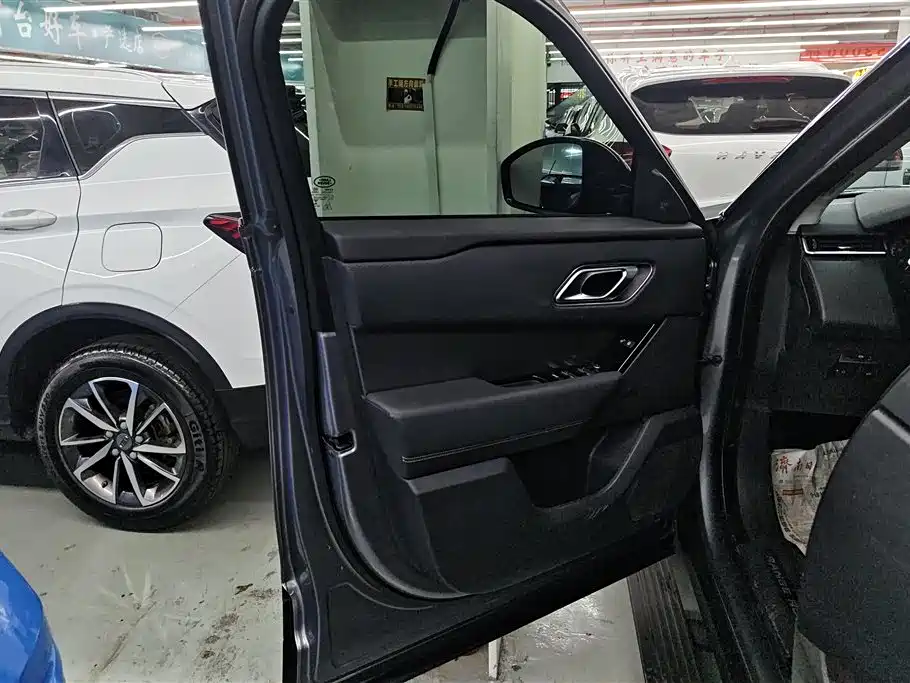 Land Rover Range Rover Velar 2020 P250 фото 7