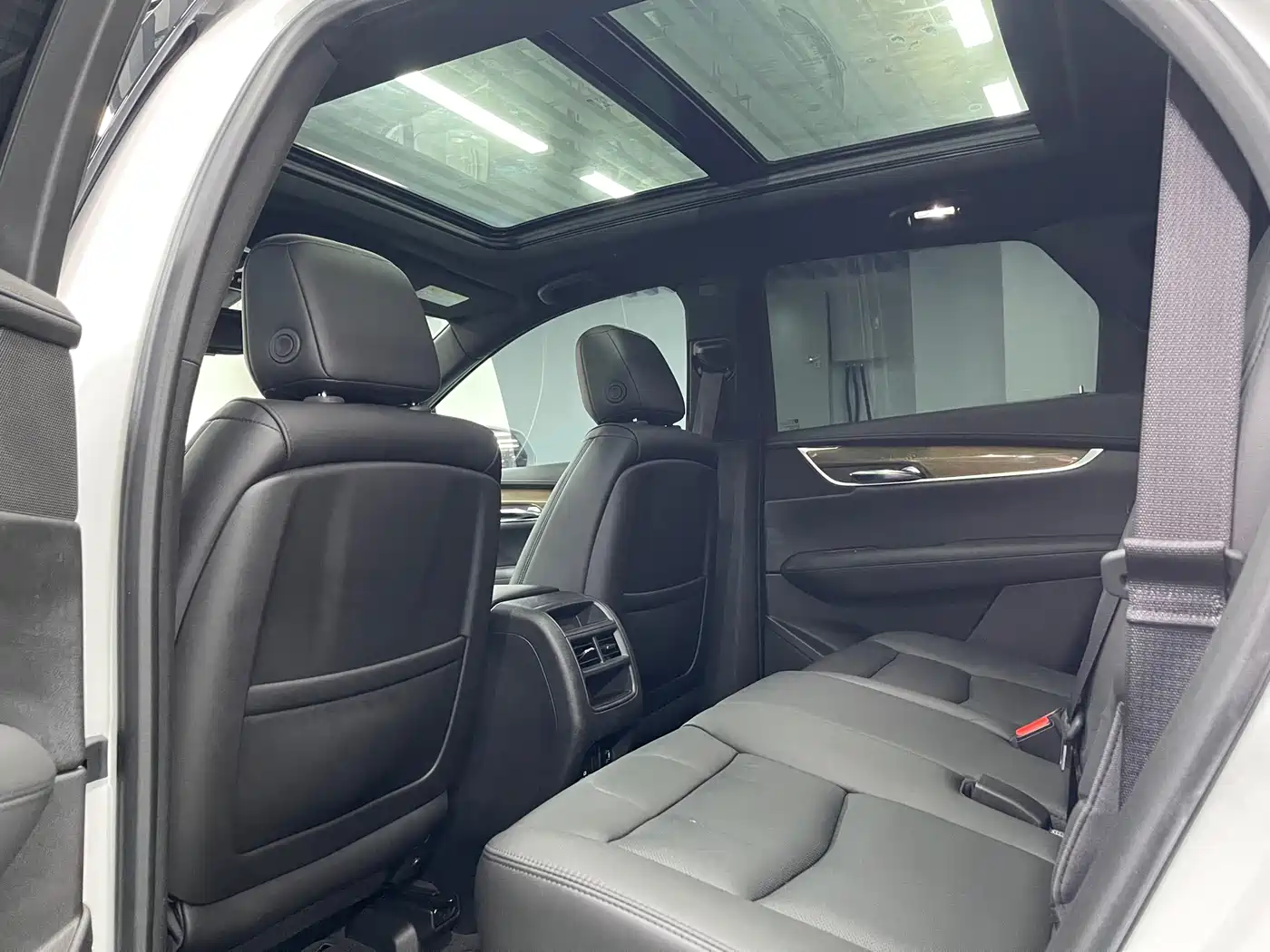 Cadillac XT5 2016 28T AWD Premium Model фото 21
