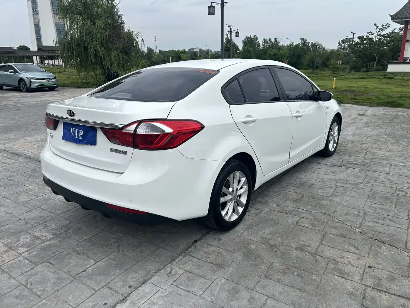 Kia K3 2016 1.6L Automatic GL фото 9