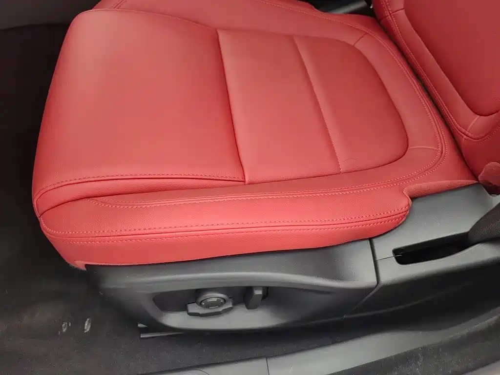 Jaguar XEL 2025 2024 Model 2.0T 250PS R-DYNAMIC S Progressive Sport Edition