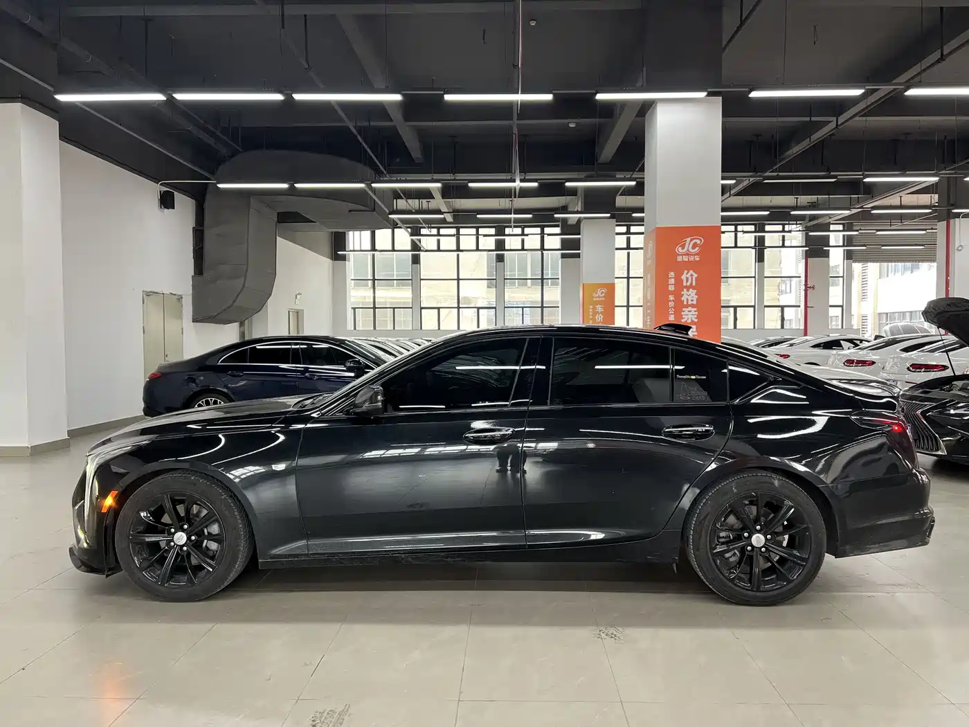 Cadillac CT5 2024 28T Luxury Model Pro фото 2