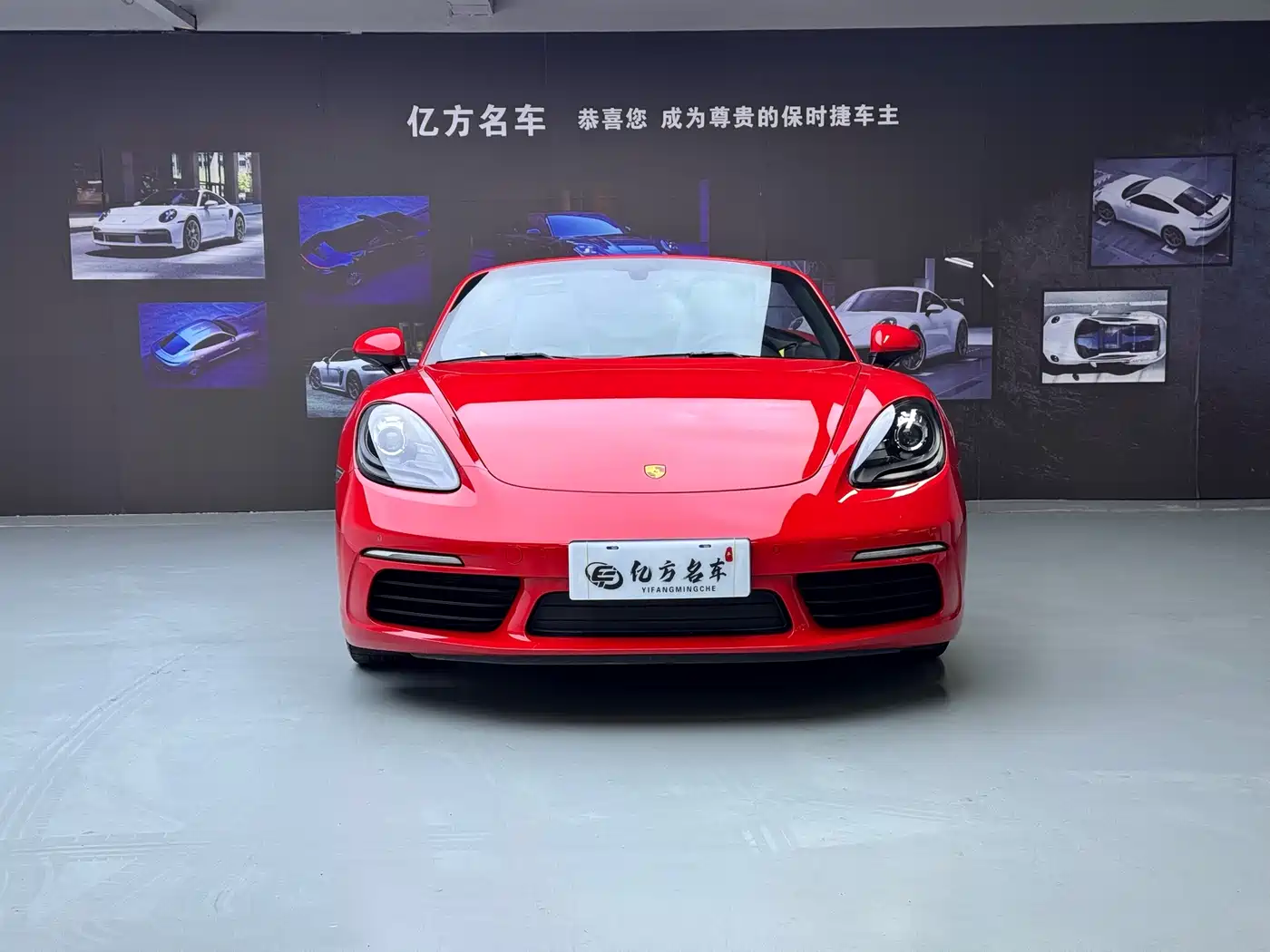 Porsche 718 2022 Boxster 2.0T фото 2