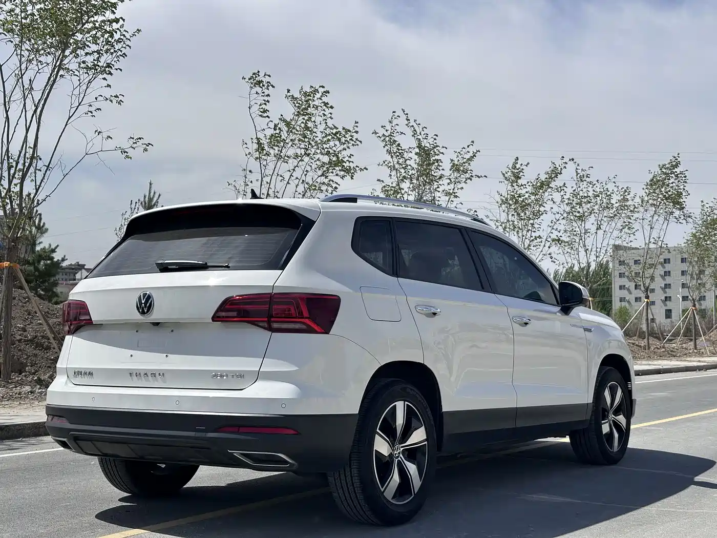 Volkswagen Tharu 2022 280TSI 2WD Comfort фото 4