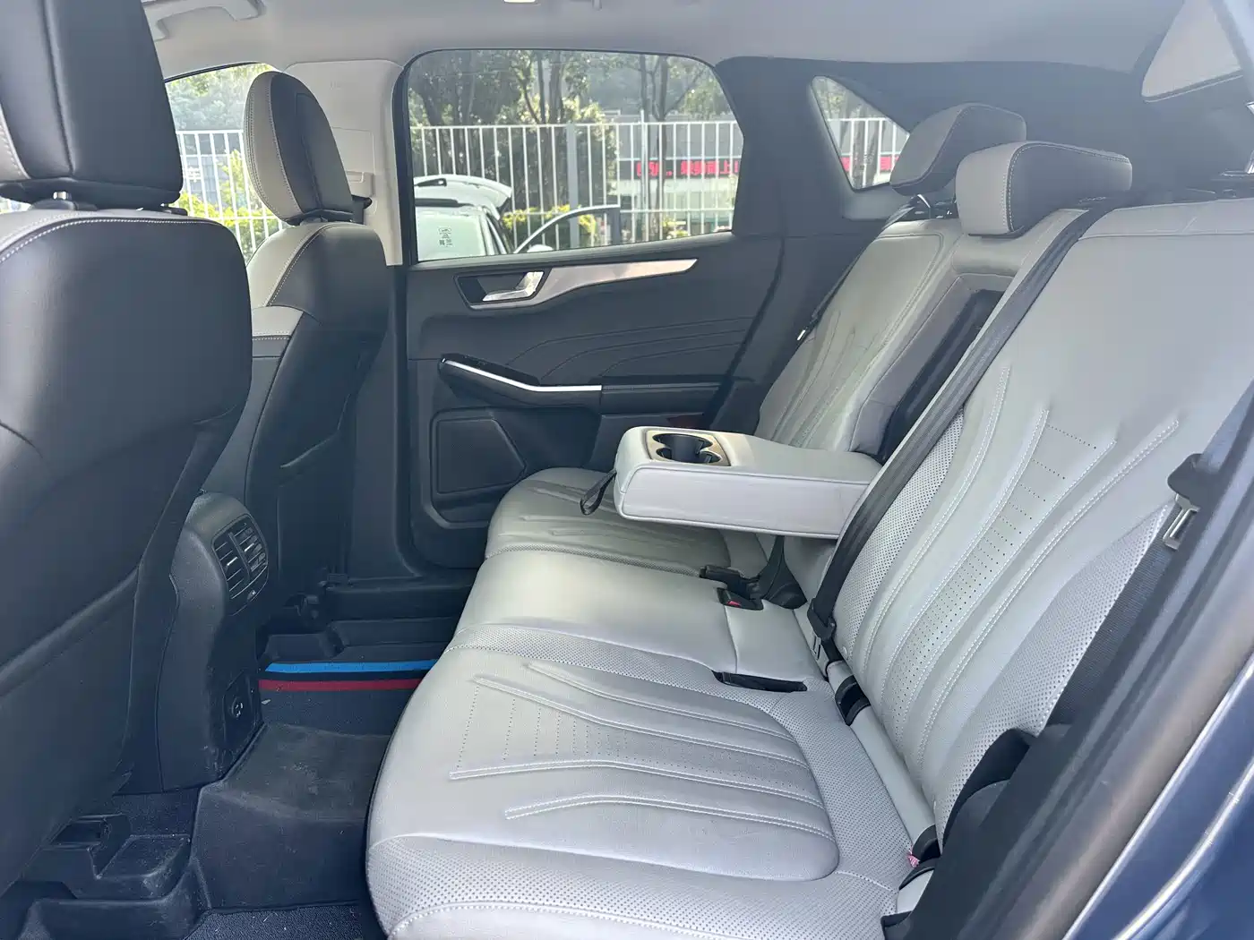 Ford Escape 2022 2020 EcoBoost 245 2WD Premium Edition