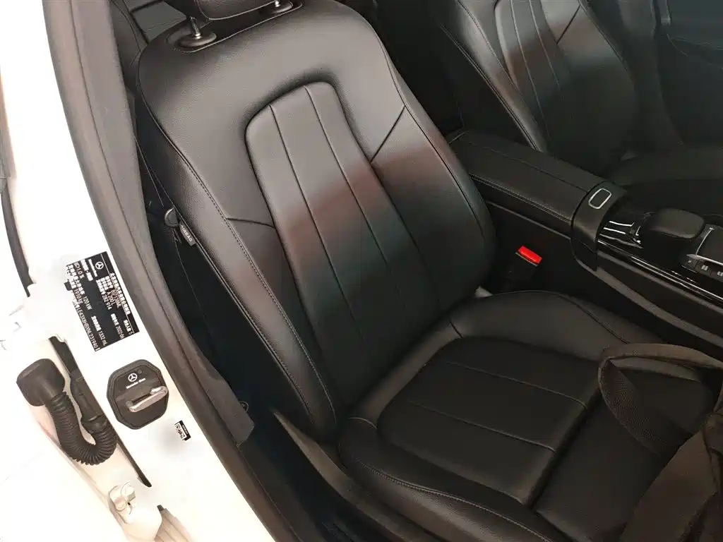 Mercedes-Benz A-Class 2022 Facelift A 200 L Sport Sedan Fashion Style фото 20