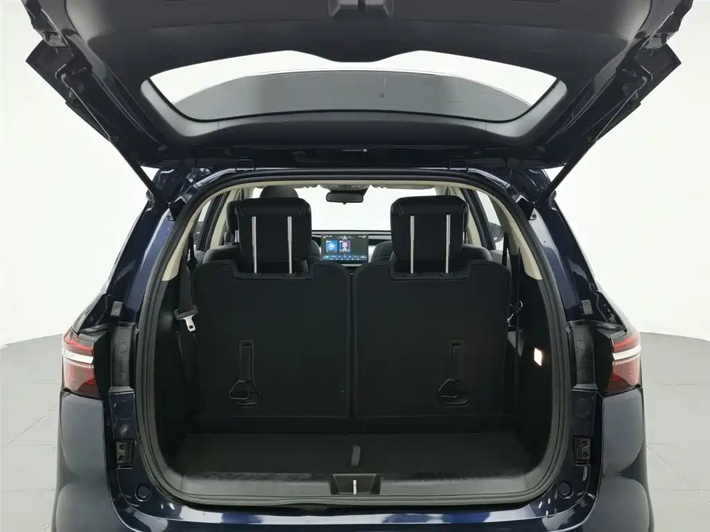 BYD Song MAX 2021 Upgrade 1.5T Automatic Flagship Edition 6-Seater фото 16