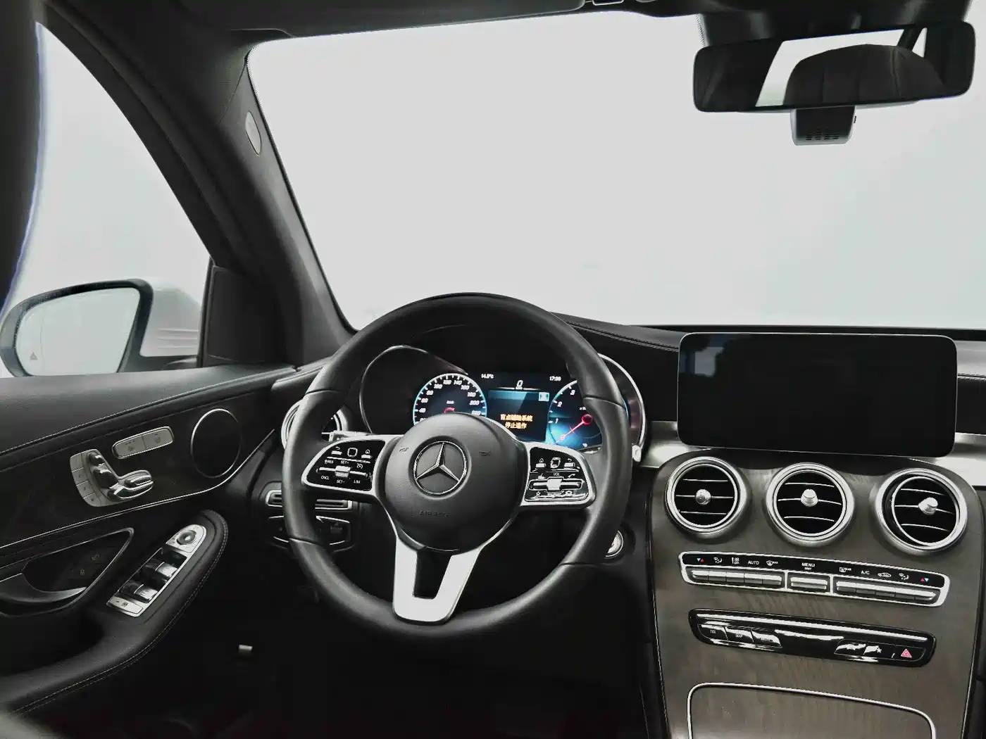 Mercedes-Benz GLC 2020 Facelift GLC 300 L 4MATIC Dynamic фото 38