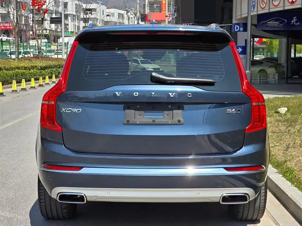 Volvo XC90 2020 Facelift T6 Inscription Luxury 7-Seater фото 4