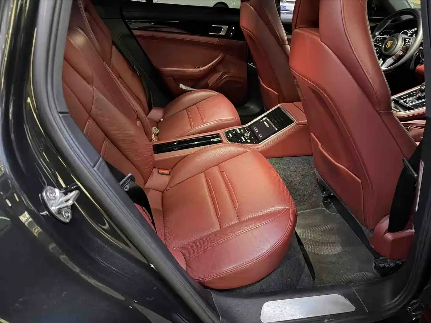 Porsche Panamera 2019 Panamera 2.9T фото 7