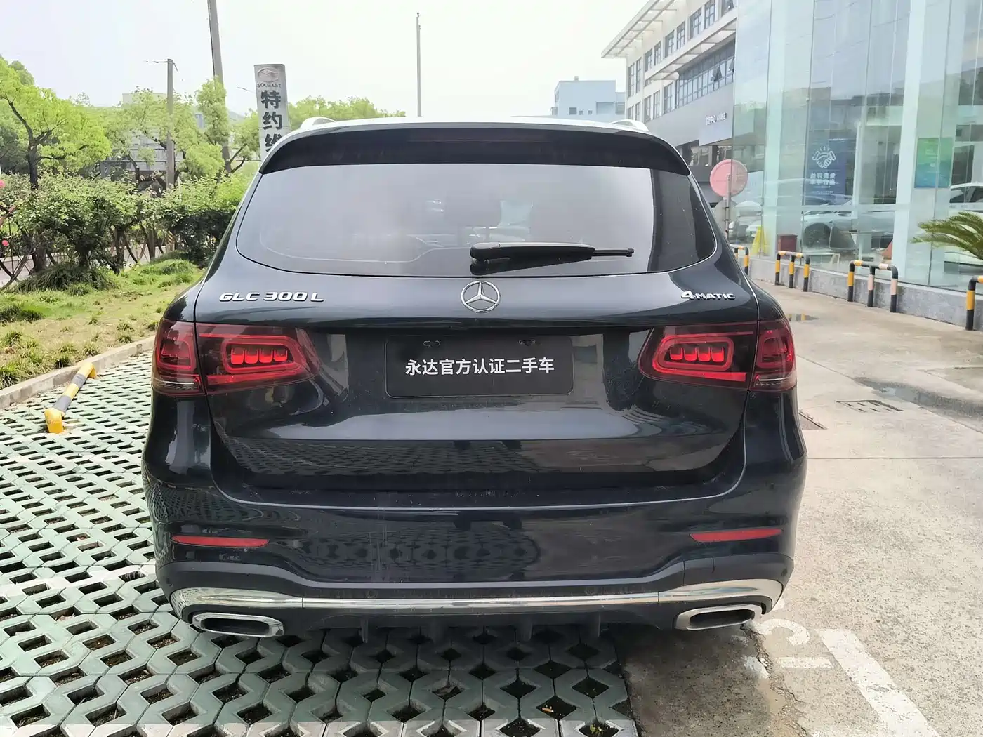 Mercedes-Benz GLC 2020 Facelift GLC 300 L 4MATIC Dynamic фото 3