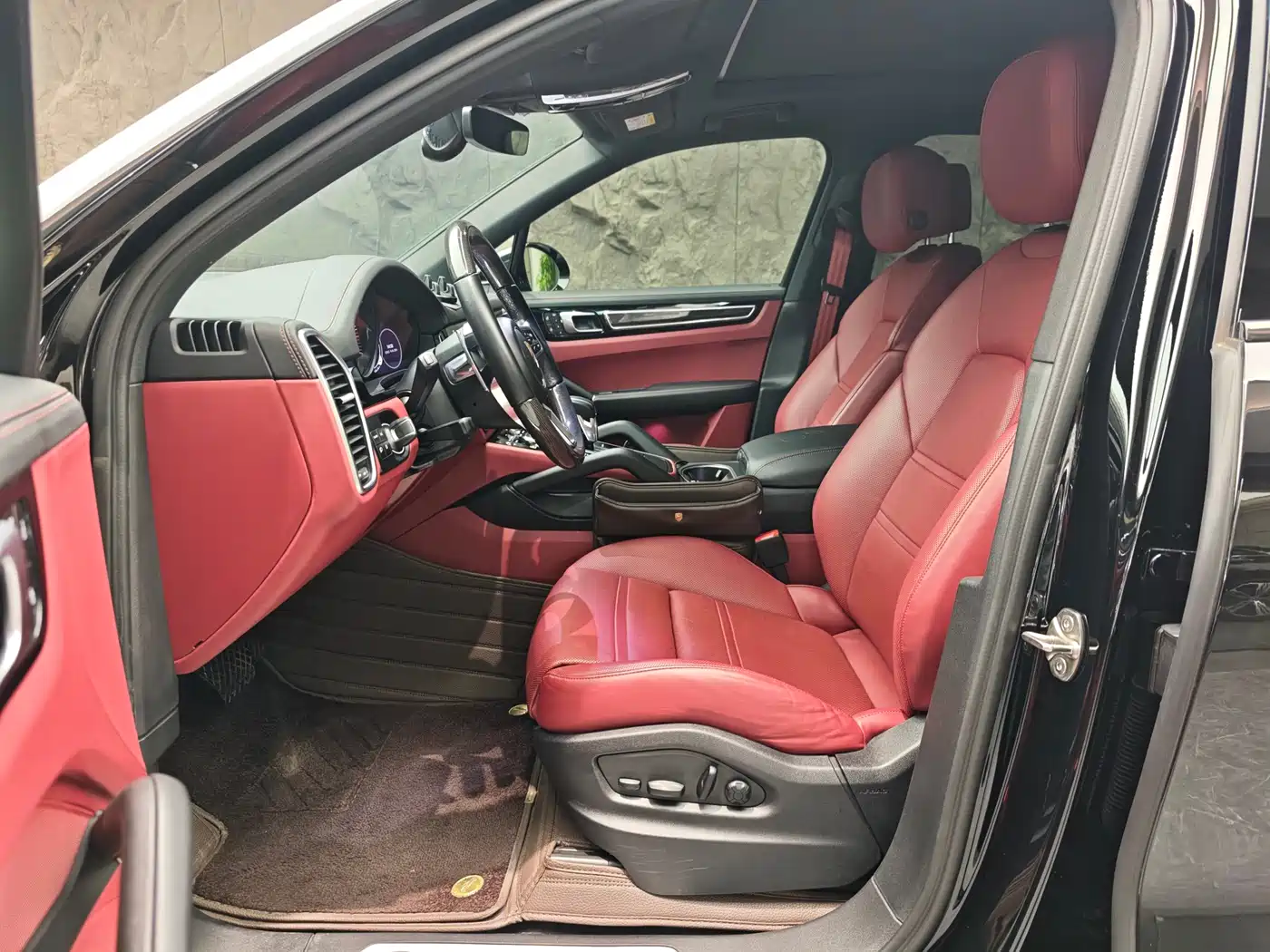 Porsche Cayenne 2022 Cayenne 3.0T Platinum Edition фото 8