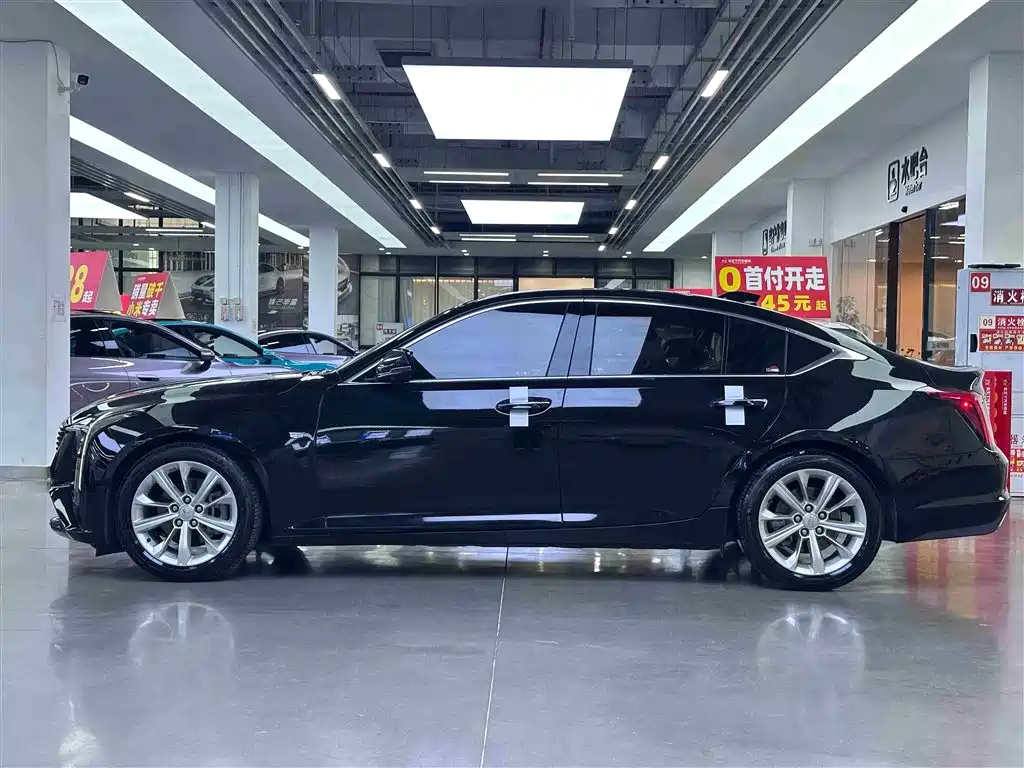 Cadillac CT5 2024 28T Luxury Model Pro фото 9