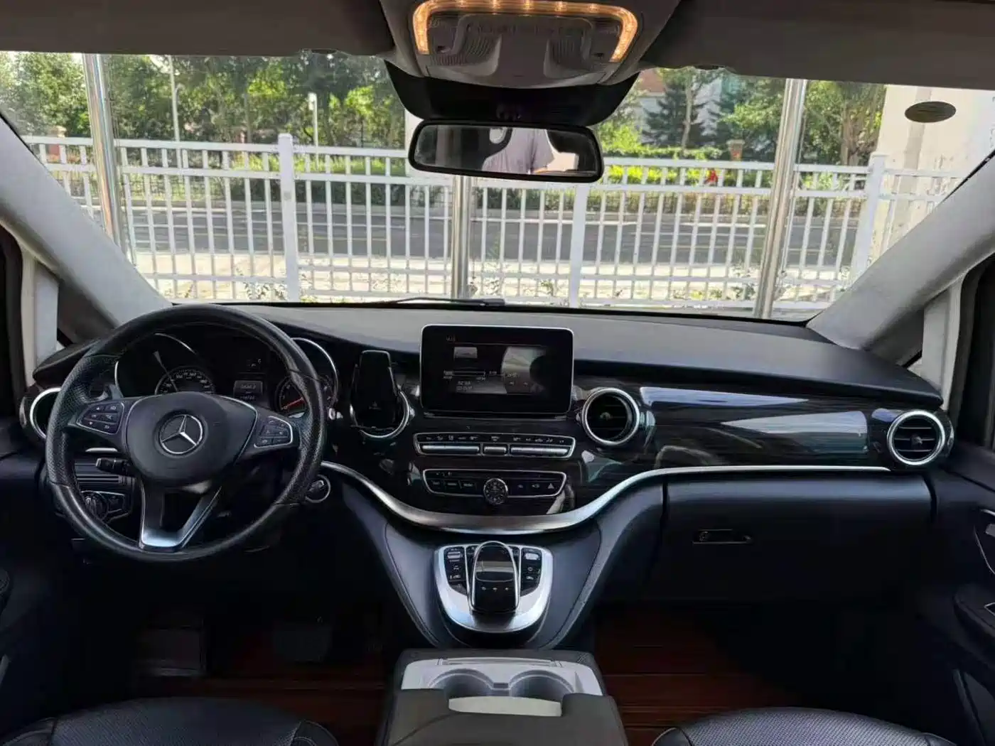 Mercedes-Benz V-Class 2018 V 260 Pilot Edition China V фото 7