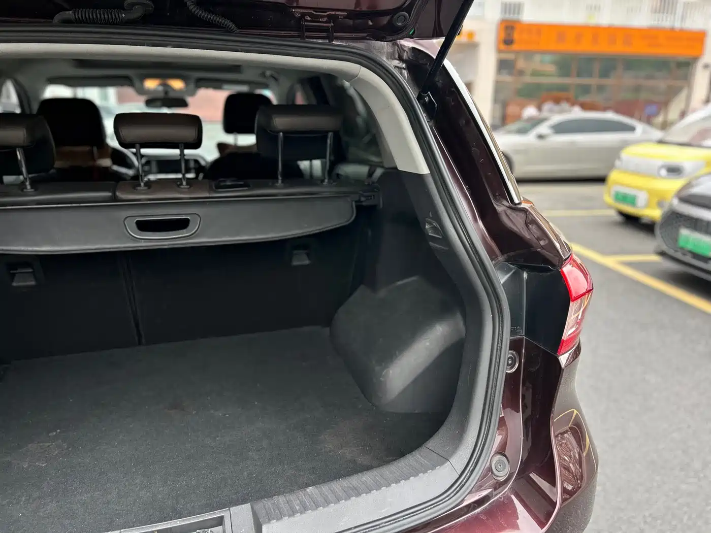 GAC Trumpchi Trumpchi GS4 2017 235T Automatic 2WD Luxury Smart Connected Edition фото 36