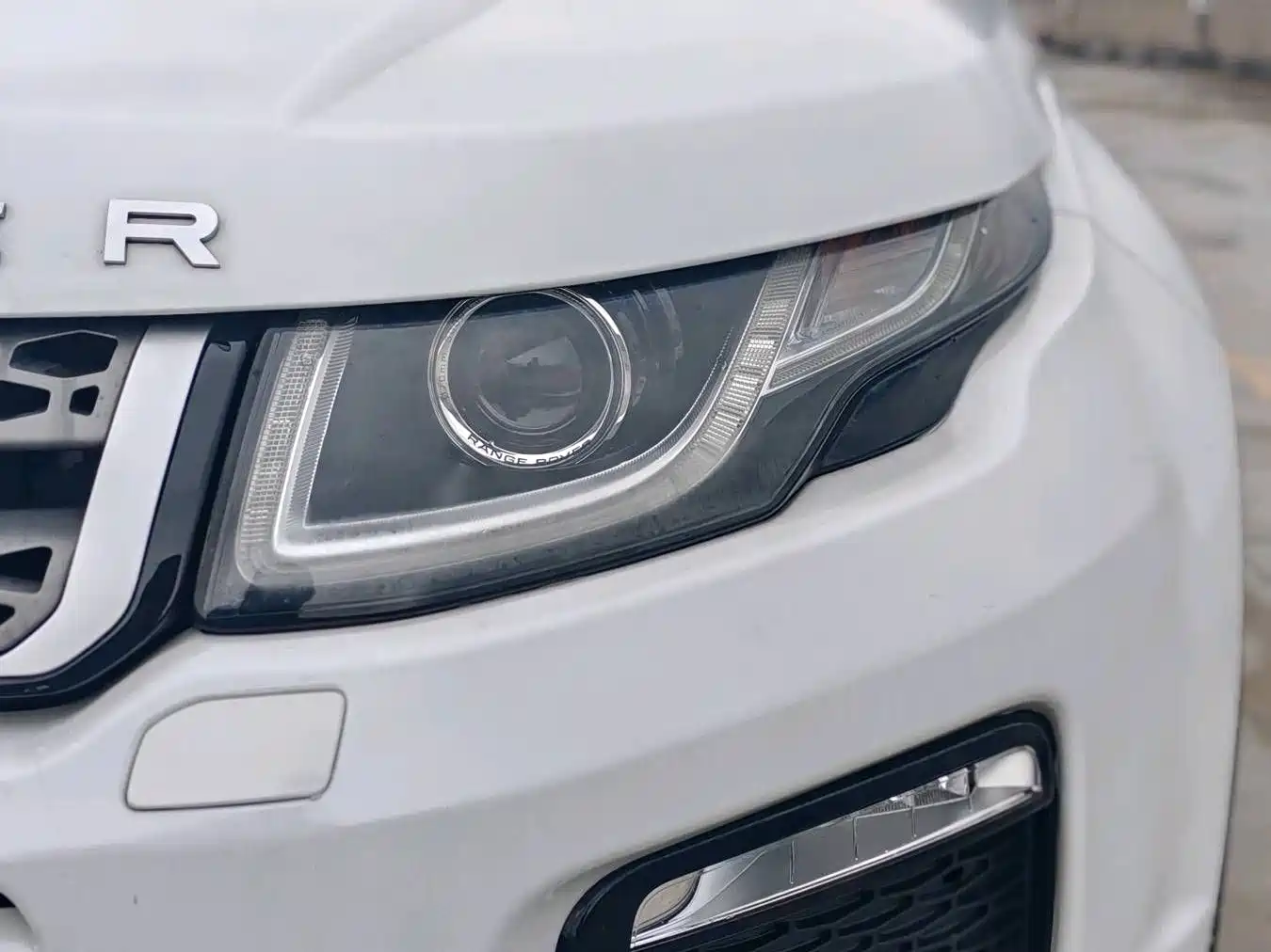 Land Rover Range Rover Evoque 2018 240PS SE Smart Edition фото 11