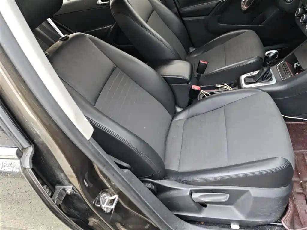 Volkswagen Tiguan 2015 1.8TSI Automatic 2WD Trendline фото 25