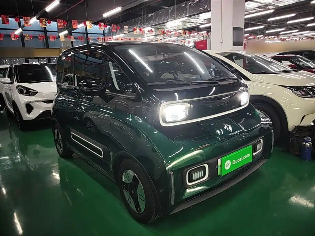 Фото 4 - Baojun KiWi EV